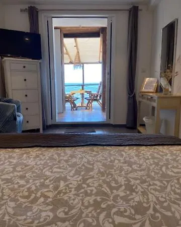Stella Maris Bed and breakfast Hyères