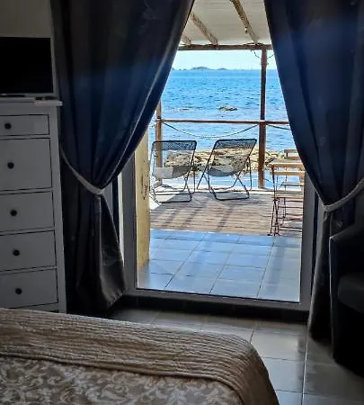 Oda ve Kahvaltı Stella Maris Hyères